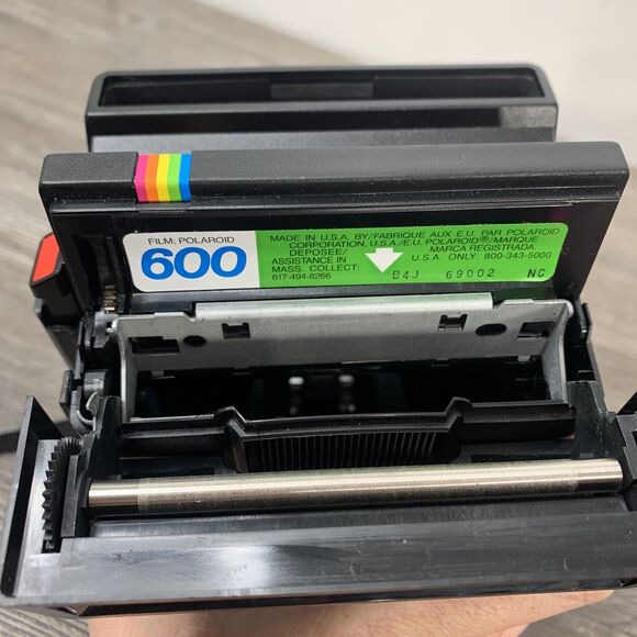 Vintage Polaroid One Step 600 Land Camera Rainbow Stripe w/Strap Black (WORKING) - Picture 9 of 9